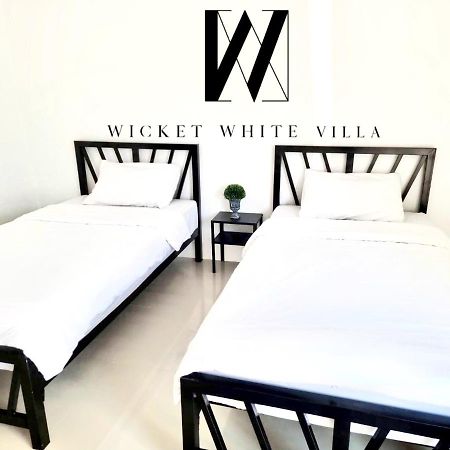 Wicket White Villa Photharam Exterior photo