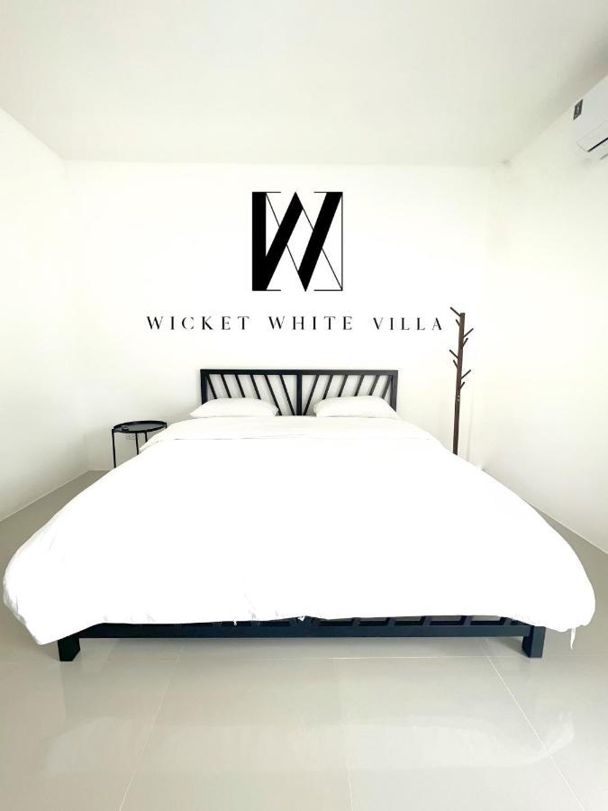 Wicket White Villa Photharam Exterior photo